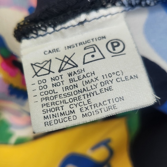 UNGARO Vintage Silk Skirt and Top Set (Italian) Ready to Wear Now! (Size 4) - Picture 11 of 12